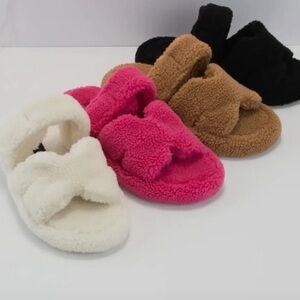 Very soft and comfy slippers with grip on the bottom brand new